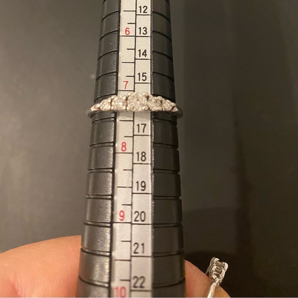 Custom white gold diamond bands - Picture 2 of 5